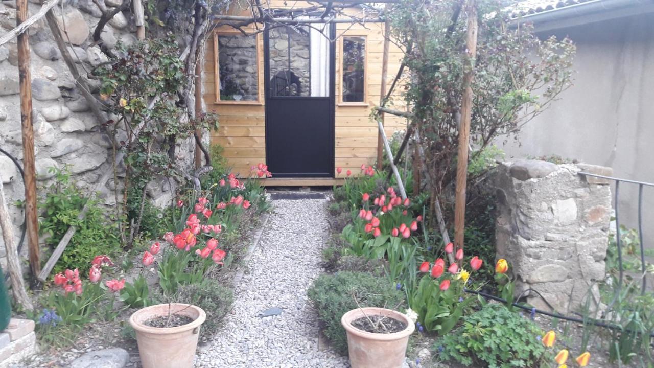 Maison Aux Lavandes The Studio Vaumeilh Екстериор снимка